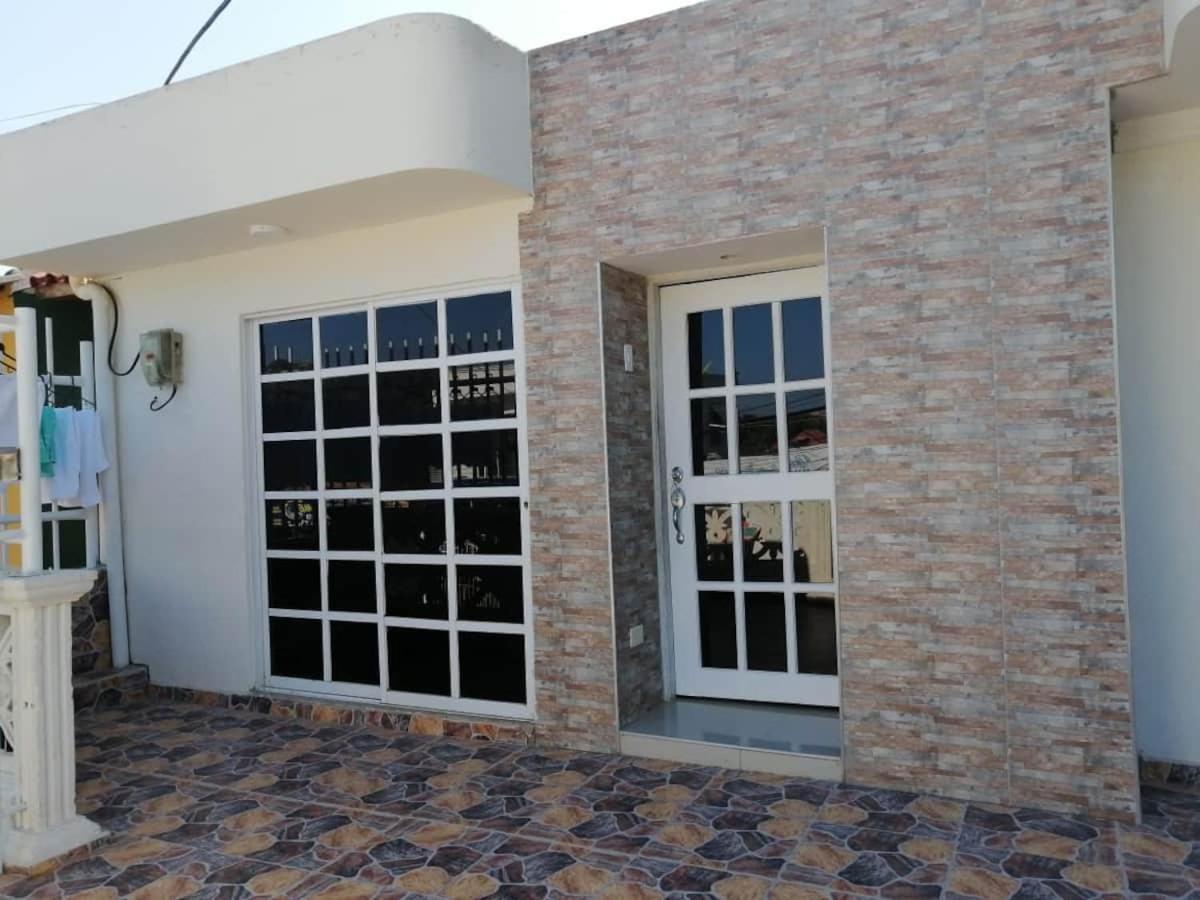 La Casita De Max Y Tim Apt 202 Cartagena Esterno foto